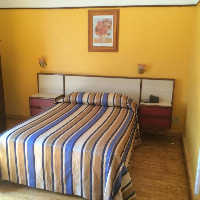 Hotel Isabel - Habitación Estándar - 1 cama grande - 13