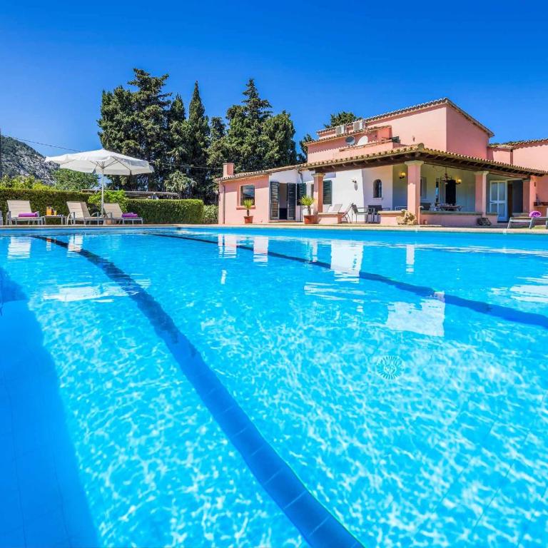 Villa Patricia - Villa - 2