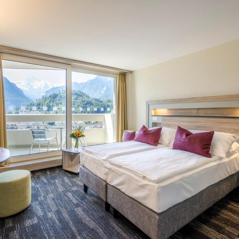 Hotel Metropole Interlaken - Deluxe Double Room - Queen Bed - 3