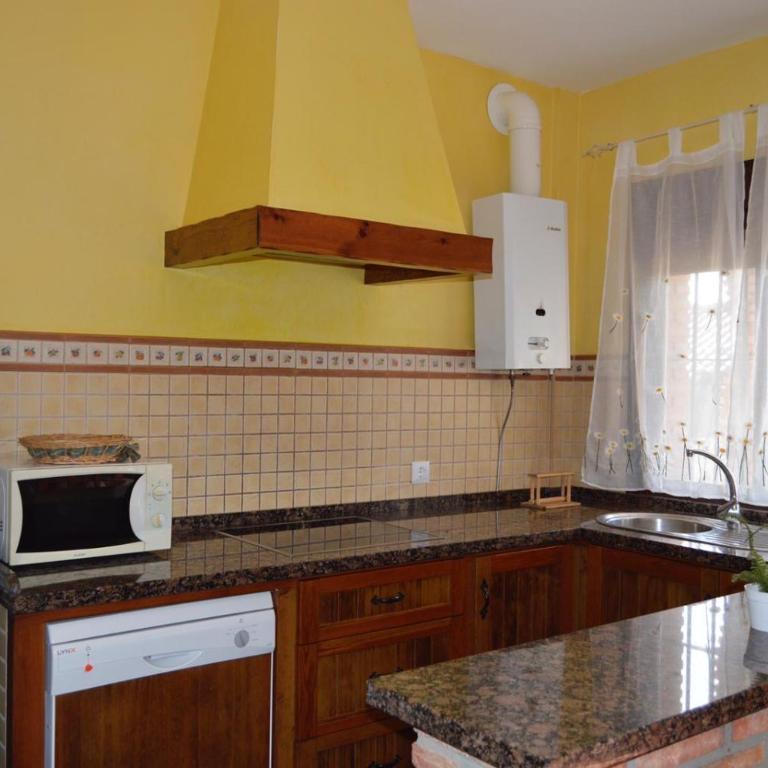 ESPECTACULAR Casa Rural NURIA máx 14 personas - Casa - 7