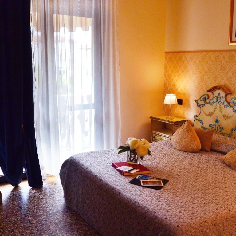Venice Lion Residence Free Private Parking Easy Access Venice - Camera Matrimoniale con Bagno Privato Esterno - 4