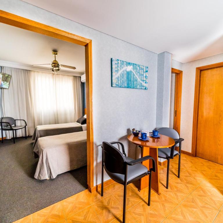 Gran Hotel Verona - Habitación Cuádruple Superior - 3