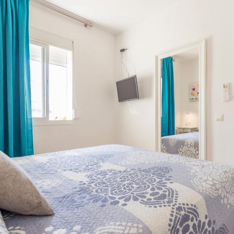 Sea View Benal Beach Apartment - Self Check-In - Benalmádena Costa Near Marina - One-Bedroom Apartment - 2