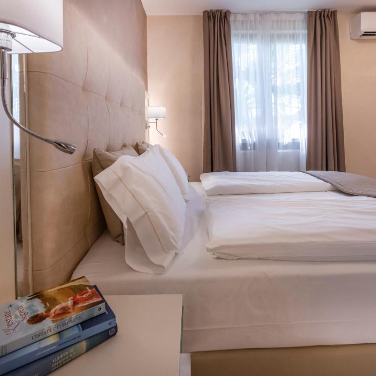 Park Hotel Imperial - Suite con Vista Lago Parziale - Suite House - 7