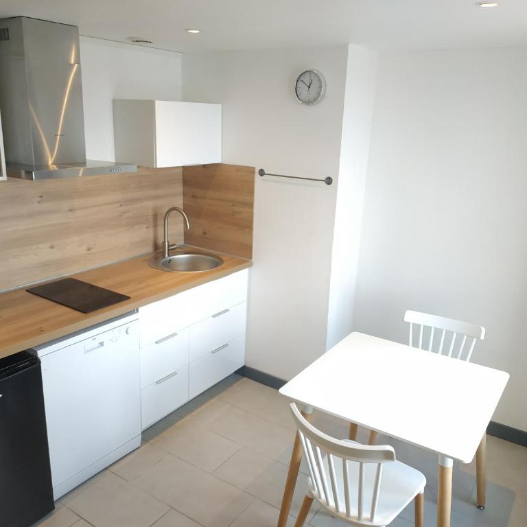 Sea view & Beach Studio Apartment - Blue Horizon - Apartment mit 1 Schlafzimmer - 10