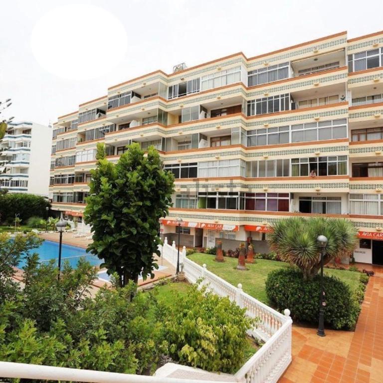 Calm, Cosy and Bright apartment renovated in playa del ingles- WiFi free - One-Bedroom Apartment - 34