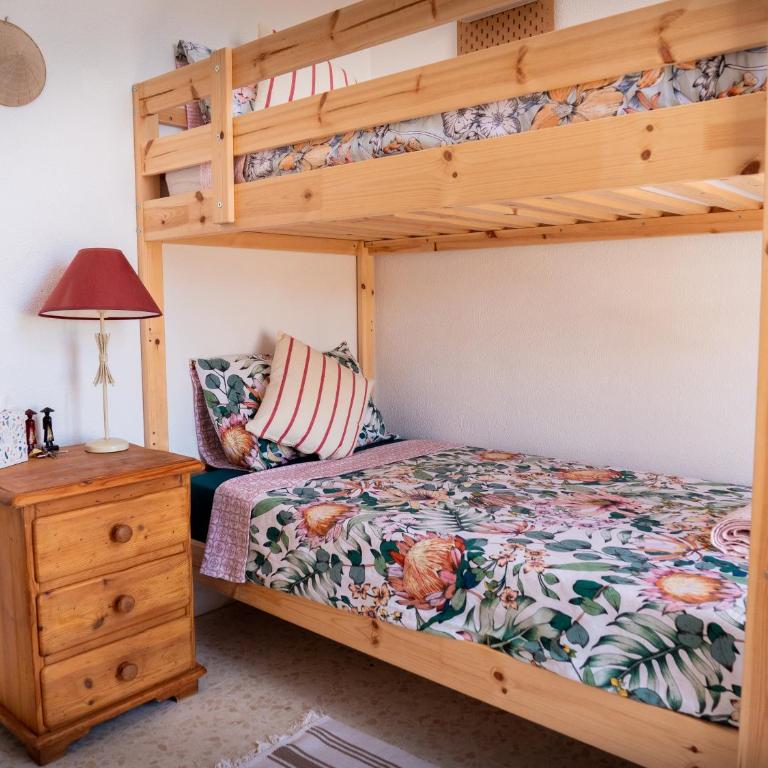 Akiteness House Tarifa - Double Room with Shared Bathroom - 1