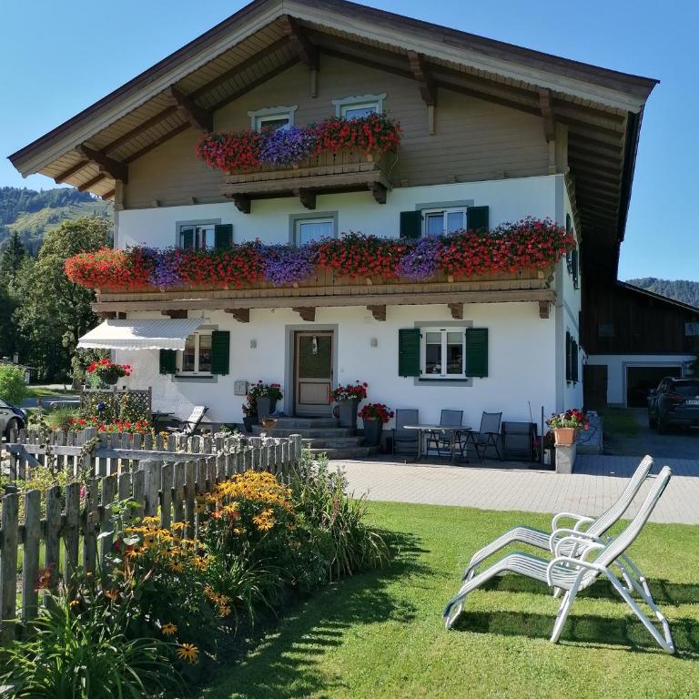 Ferienwohnungen Vordergriess - Apartment mit 2 Schlafzimmern und Balkon - 1