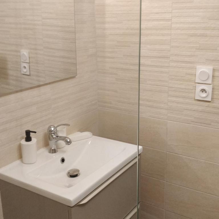 T2 55m2 Perpignan proche centre ville et gare avec parking - One-Bedroom Apartment - 9