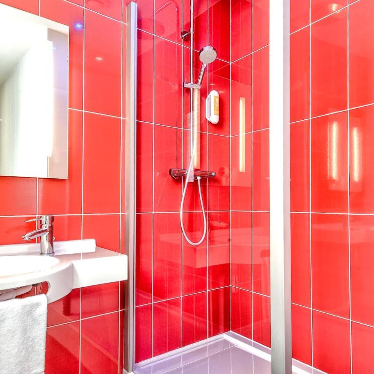 Hôtel The Originals Access - proche centre-ville - Gare - Chambre Double Confort - 1 à 2 Personne(s) - 7
