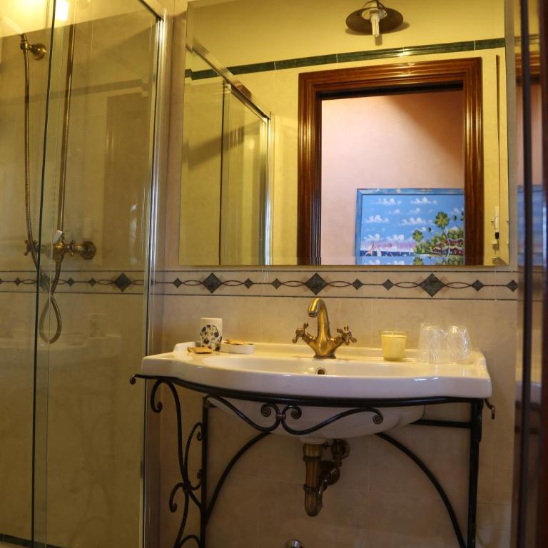 La Puraza Comfort Rooms - Camera Queen con Vista Giardino - 6