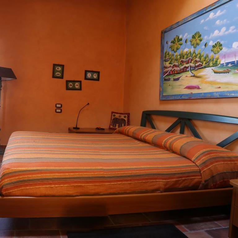 La Puraza Comfort Rooms - Camera Queen con Vista Giardino - 2