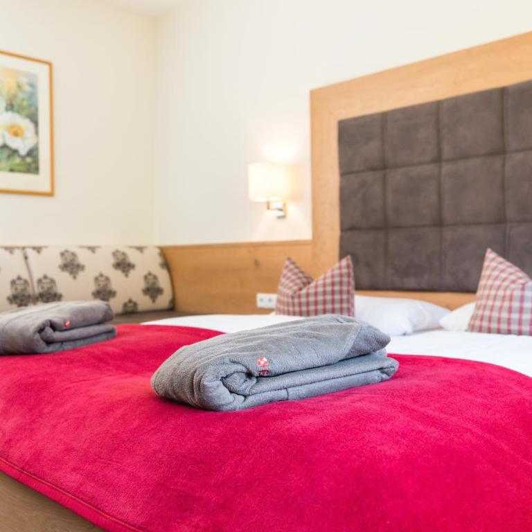 Hotel Eden - Comfort Doppel- oder Zweibettzimmer mit Gartenblick - 3