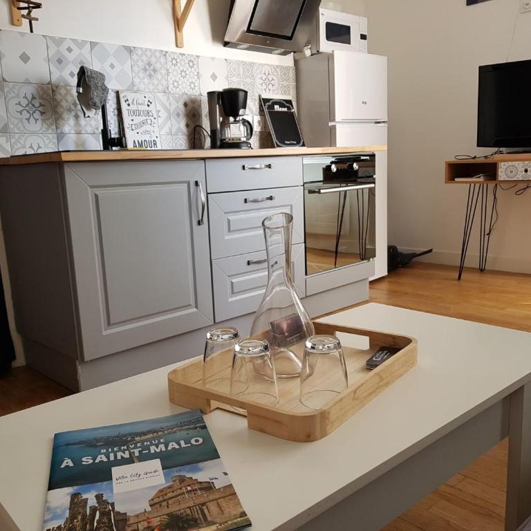 INTRAMUROS Charmant 30m2 rénové - Apartment mit 1 Schlafzimmer - 6