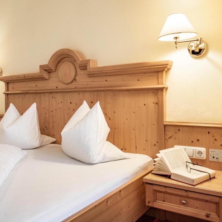 Hotel Berghof Mayrhofen - Standard Doppelzimmer - 3