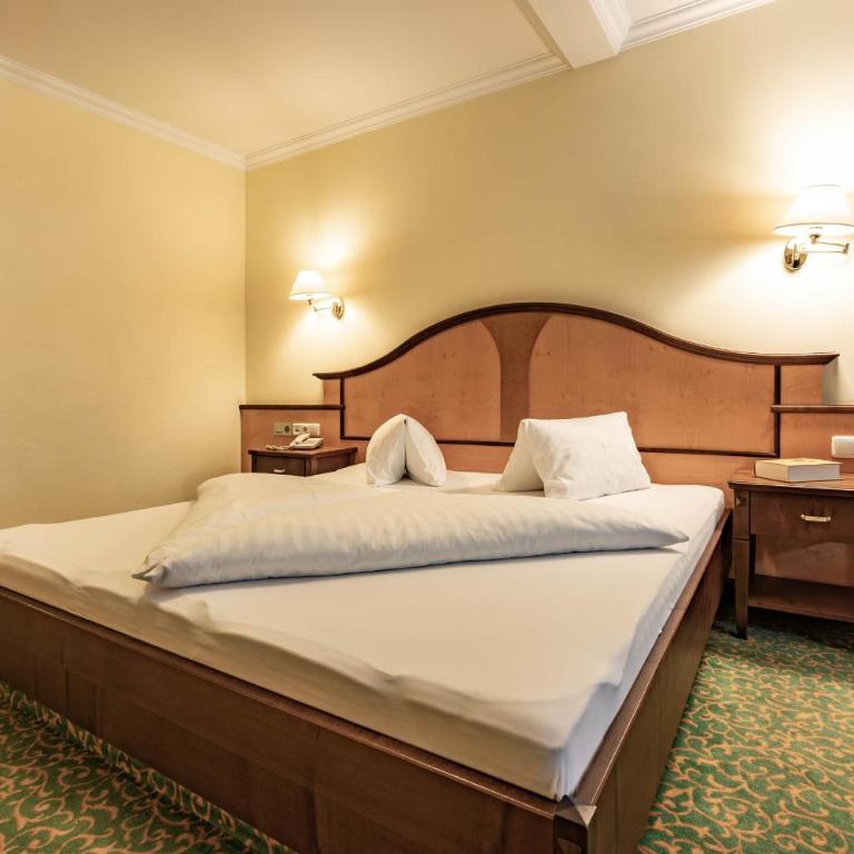 Hotel Berghof Mayrhofen - Superior Doppelzimmer - 2