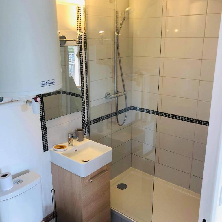 Appartement proche plage refait à neuf - Appartement 1 Chambre - 5