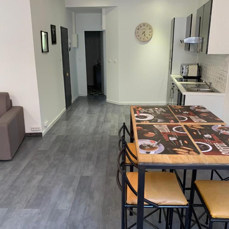 T2 - Quartier mythique du panier - Appartement 1 Chambre - 3