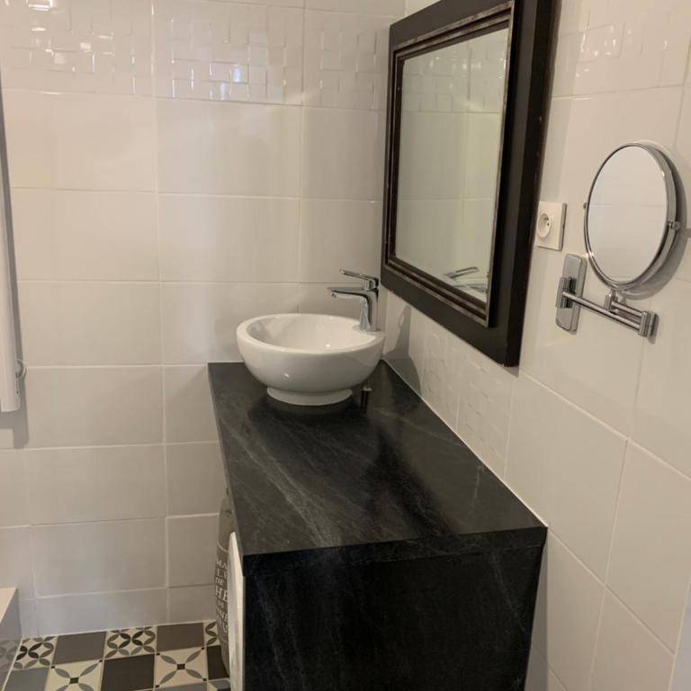 T2 - Quartier mythique du panier - Appartement 1 Chambre - 4