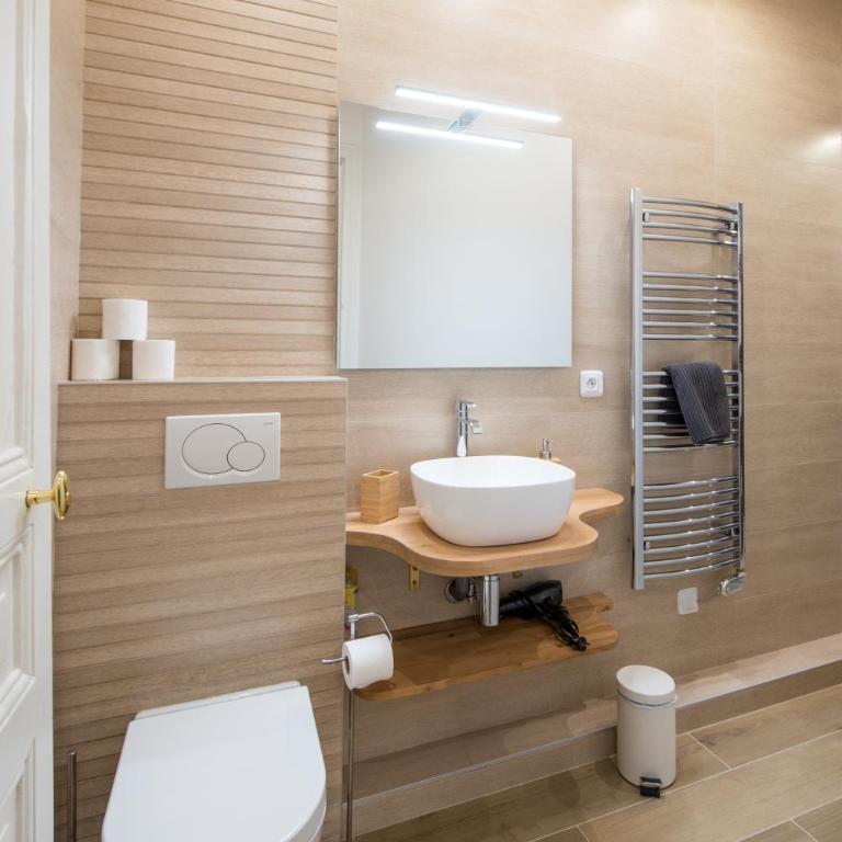 2 BR Appartement Near Tour Eiffel & Trocadéro - Appartement 2 Chambres - 11
