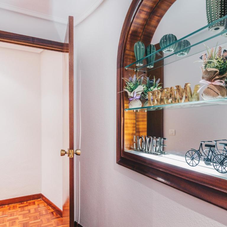 Funi apartment by People Rentals - Apartment - 30