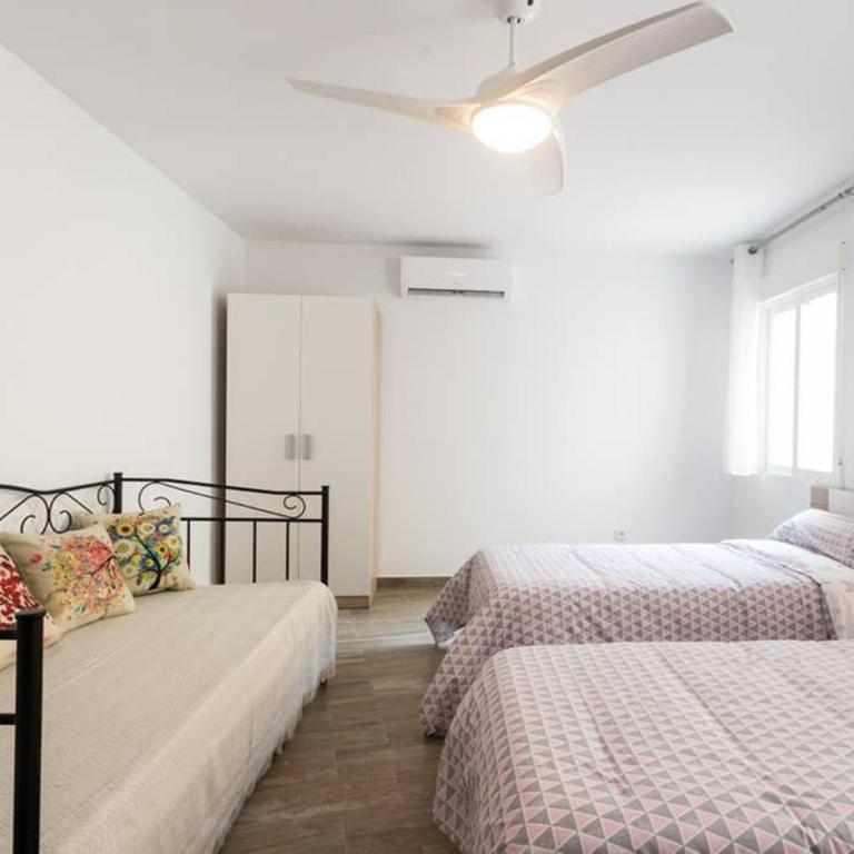 Espacioso y céntrico piso con zona chill-out - Apartment - 13