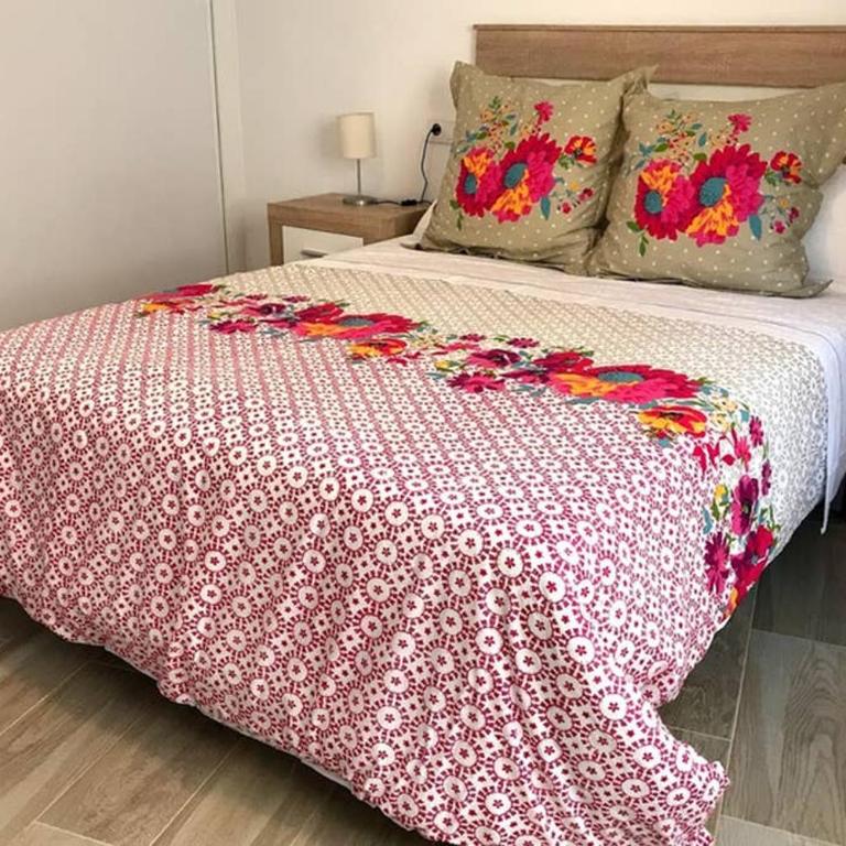 Espacioso y céntrico piso con zona chill-out - Apartment - 63