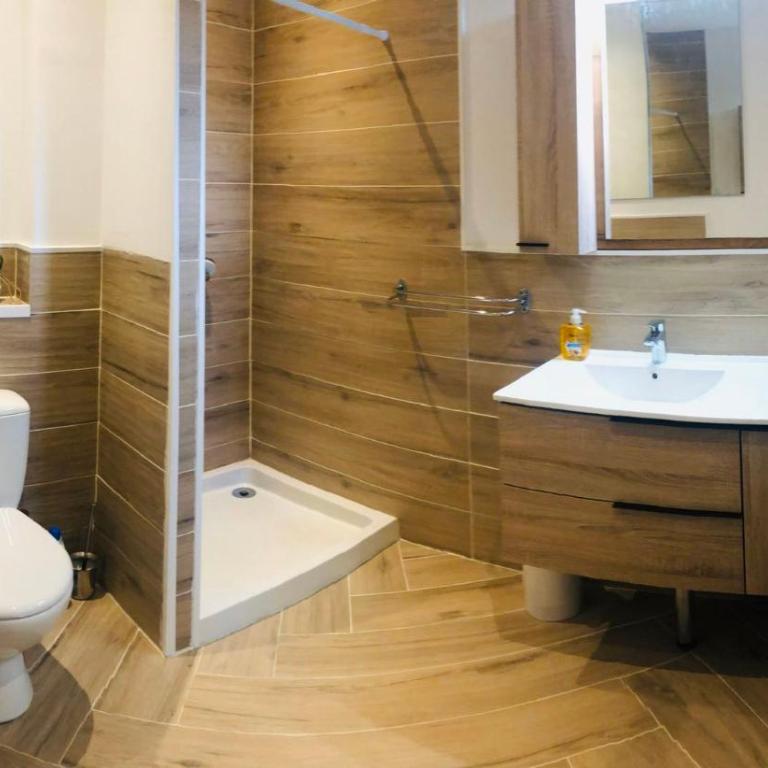 Appartement T2 proche centre et canal - One-Bedroom Apartment - 11