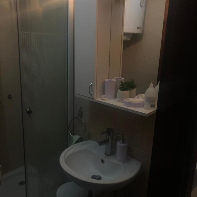 Sunny Hill Apartments - Vila Yeti - Apartment - Ground Floor - 6