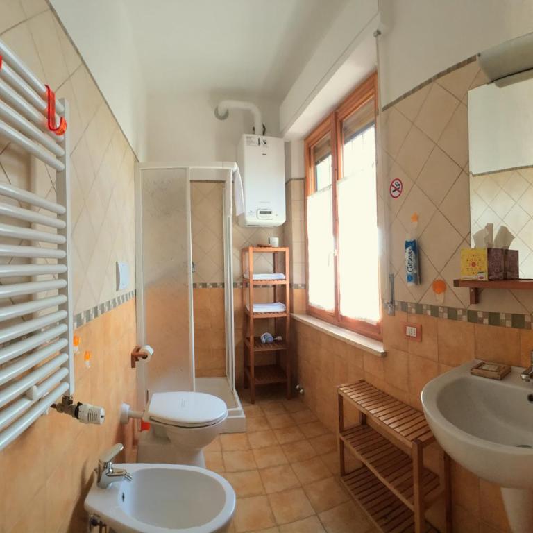 B&B Casa Certosa - Camera Matrimoniale con Bagno Privato - 21