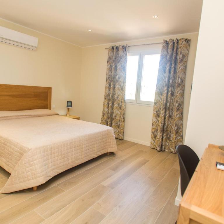 Hotel Cesario - Chambre Double Confort - Vue sur Montagne ou Jardin - 2
