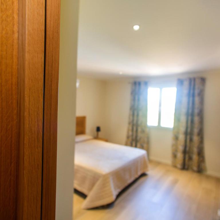 Hotel Cesario - Chambre Double Confort - Vue sur Montagne ou Jardin - 5