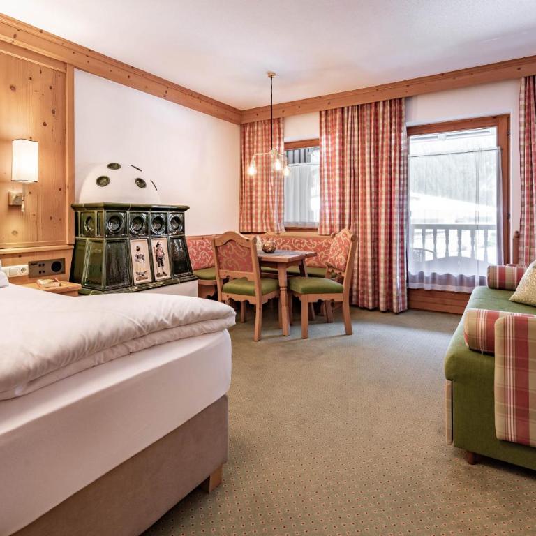 Hotel Berghof Mayrhofen - Maisonette-Suite - 7