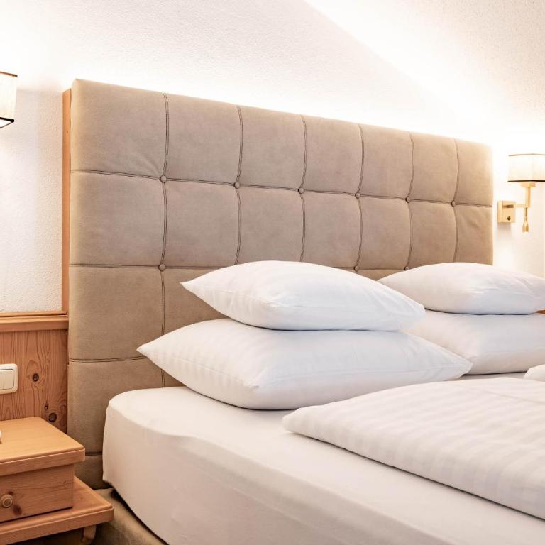 Hotel Berghof Mayrhofen - Maisonette-Suite - 10