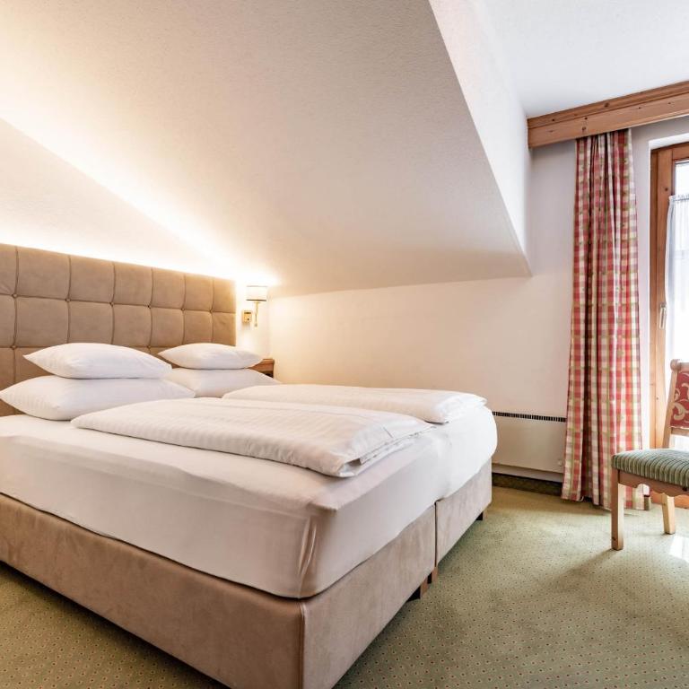Hotel Berghof Mayrhofen - Maisonette-Suite - 12
