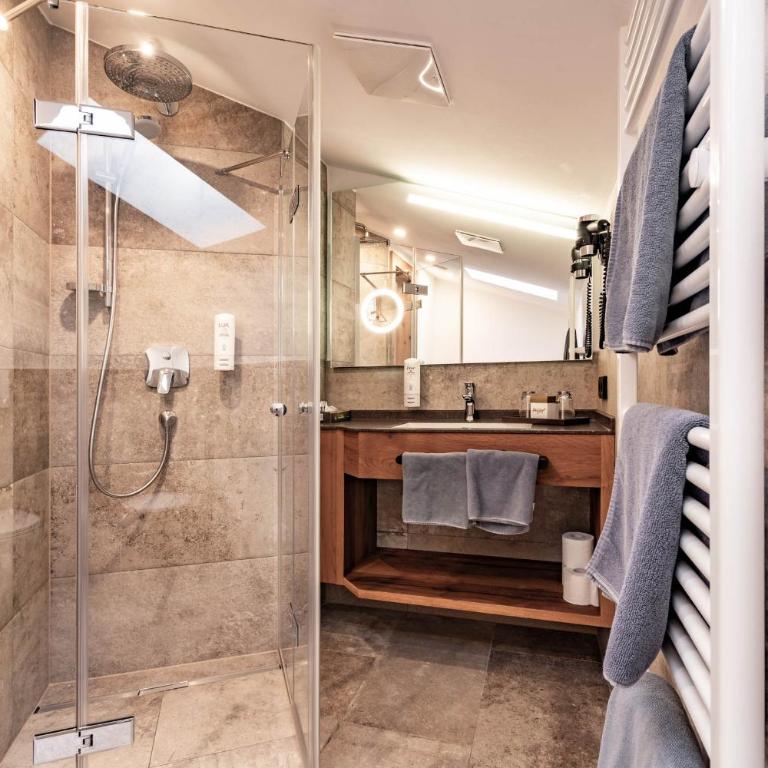 Hotel Berghof Mayrhofen - Maisonette-Suite - 15