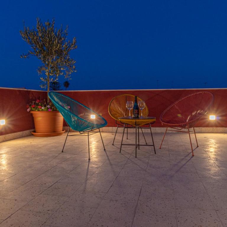 Maison Rouge Ortigia - Two-Bedroom House with Terrace - 8
