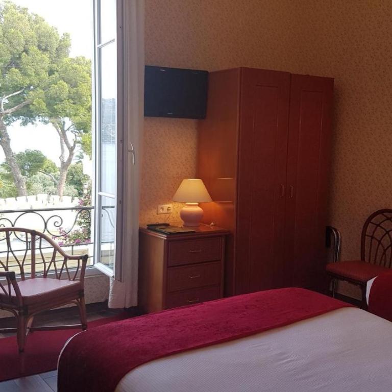 Hôtel de Charme Brise Marine - Chambre Triple - Vue sur Mer - 2