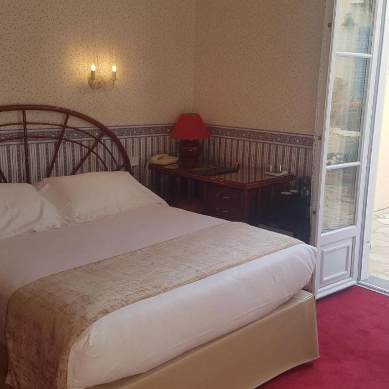 Hôtel de Charme Brise Marine - Chambre Triple - Vue sur Jardin - 2