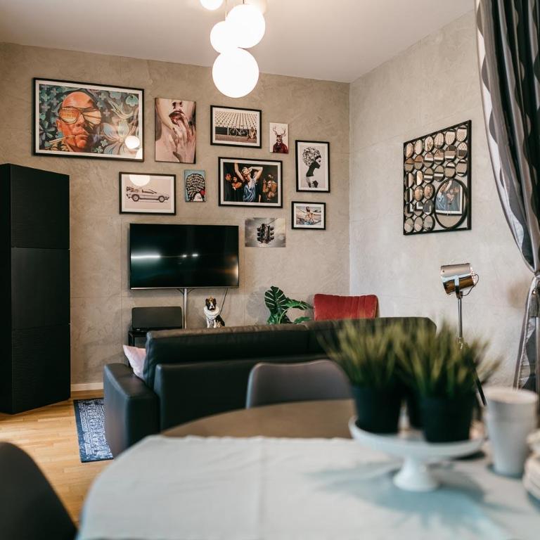 Luxury Downtown Appartement mit Garage - Apartamento - 16