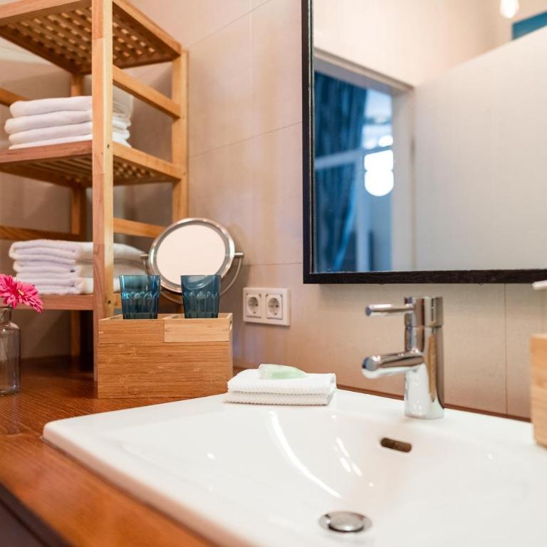 Luxury Downtown Appartement mit Garage - Apartamento - 26