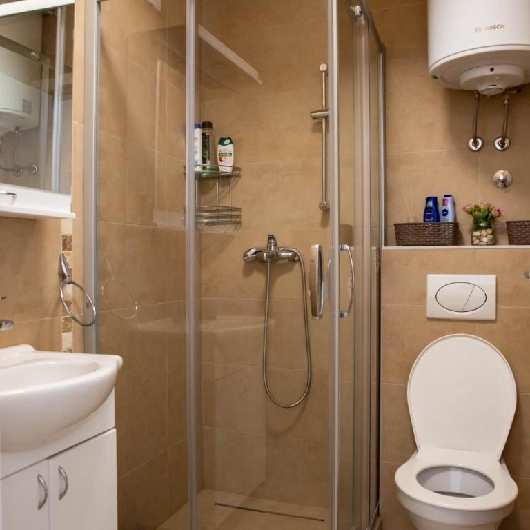 Apartman MDB - Two-Bedroom Apartment - 40