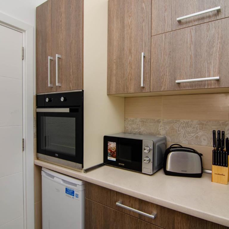 Apartman MDB - Two-Bedroom Apartment - 33