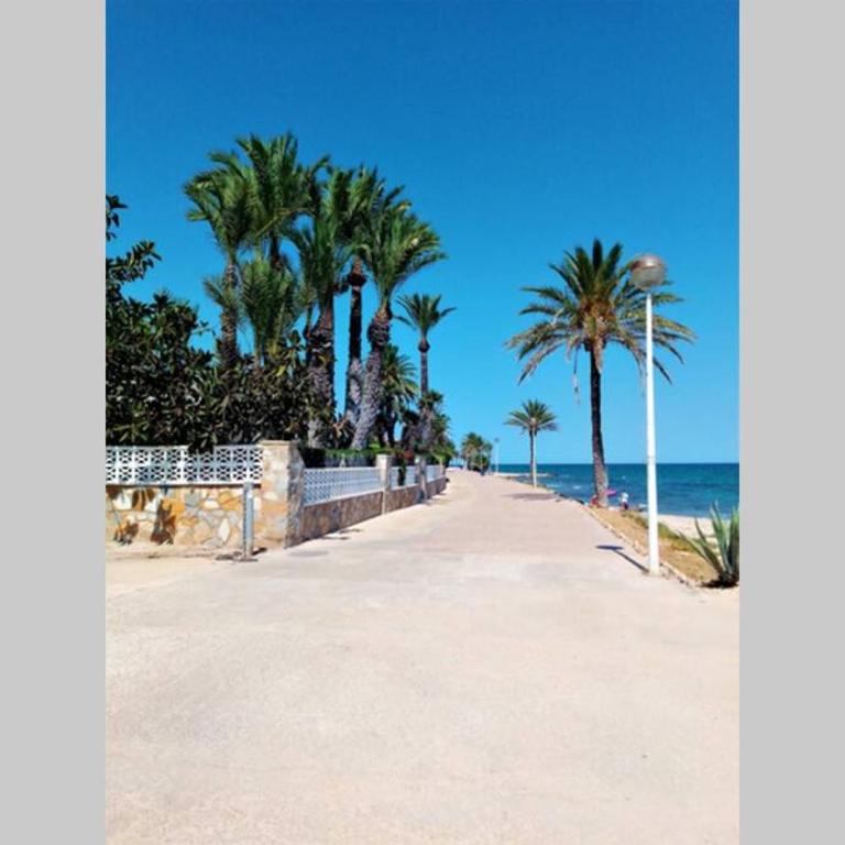 Auténtica Casa Mediterránea con vistas al mar - Casa de 6 dormitorios - 56