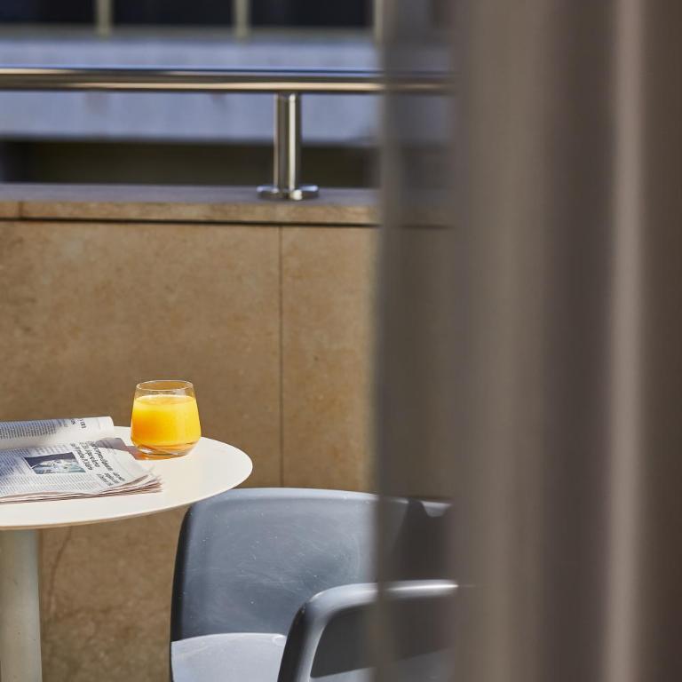 Silken Reino de Aragón - Habitación Doble con terraza - 1 o 2 camas - 5