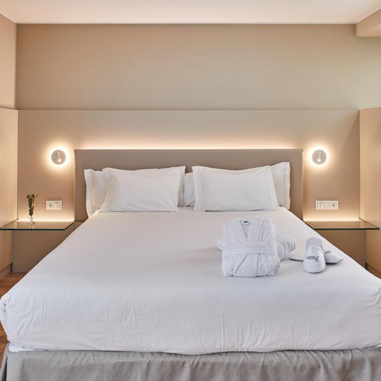 Silken Reino de Aragón - Habitación Doble Confort - 1 o 2 camas - 7