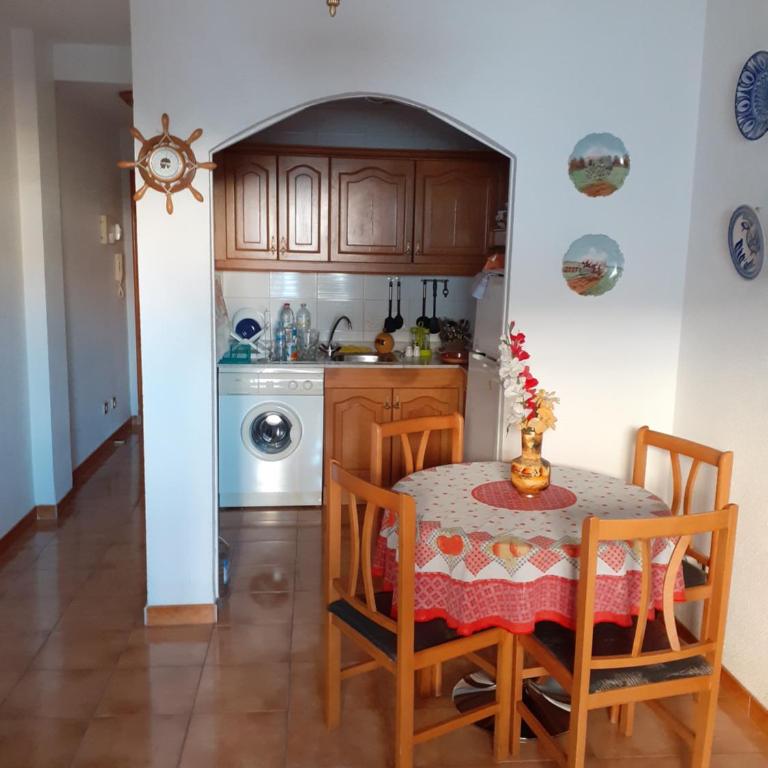 Apartamento Santa Pola, en Playa del Tamarit con piscina. - Apartamento de 2 dormitorios - 3