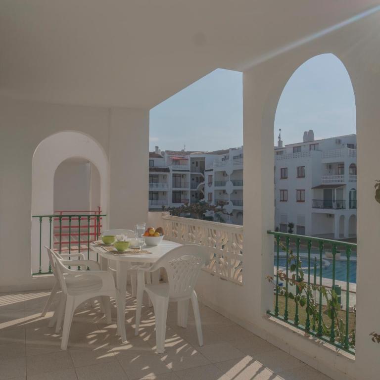 Apartamentos Marineu Playa Romana - Apartamento de 1 dormitorio con vistas a la piscina - 3