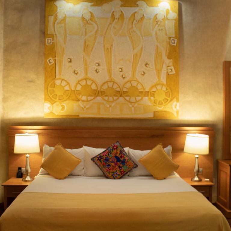 Hotel Boutique Casa Catrina - Standard Double Room Interior View - 2