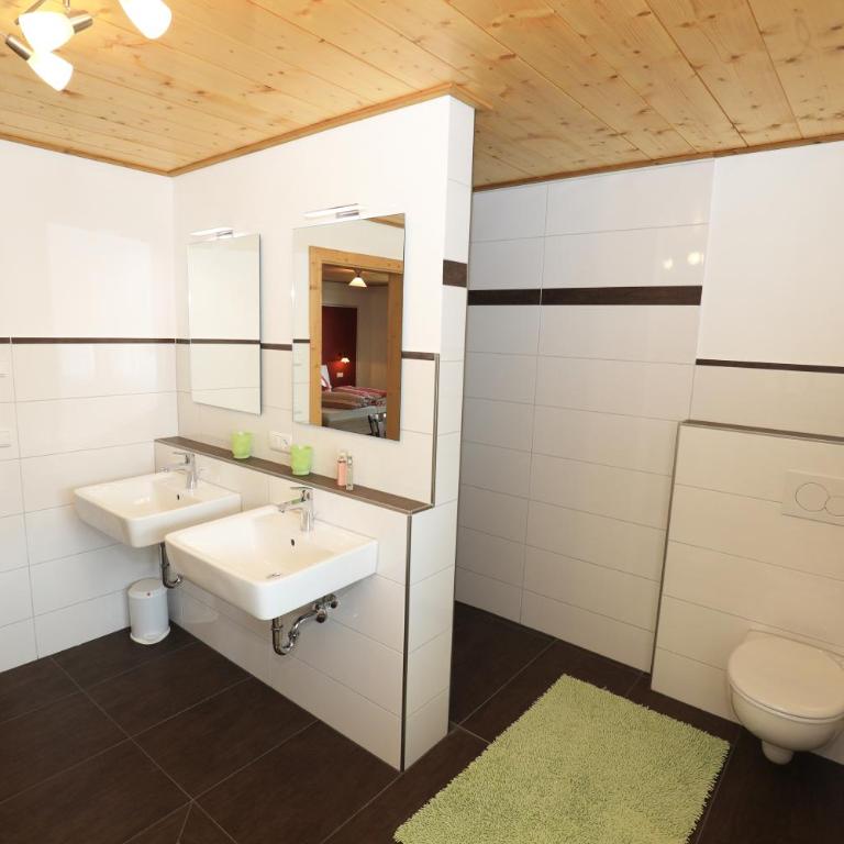 Gasthof Beim Endeler - Doppelzimmer mit Bergblick - 3